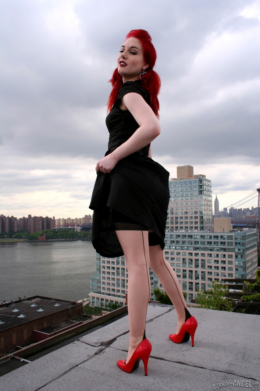 Redheaded model strips to back seam nylons and heels on a rooftop foto pornográfica #423442035 | Burning Angel Pics, Angela Ryan, Fetish, pornografia móvel