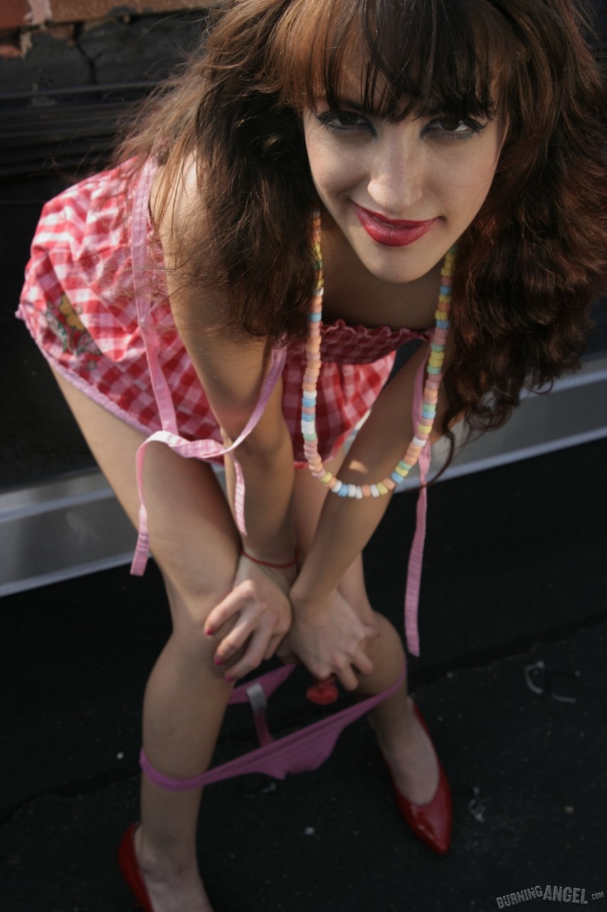 Cute brunette sheds her checkered sundress for erotic nude spreading outdoors Porno-Foto #425879724 | Burning Angel Pics, Fetish, Mobiler Porno