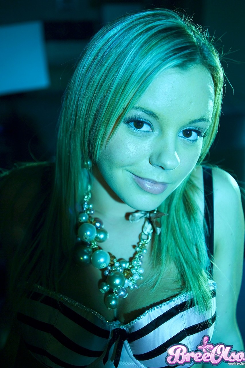 Young pornstar Bree Olson removes bra and panties in the blue light 포르노 사진 #428893718 | Open Life Pics, Bree Olson, Skinny, 모바일 포르노