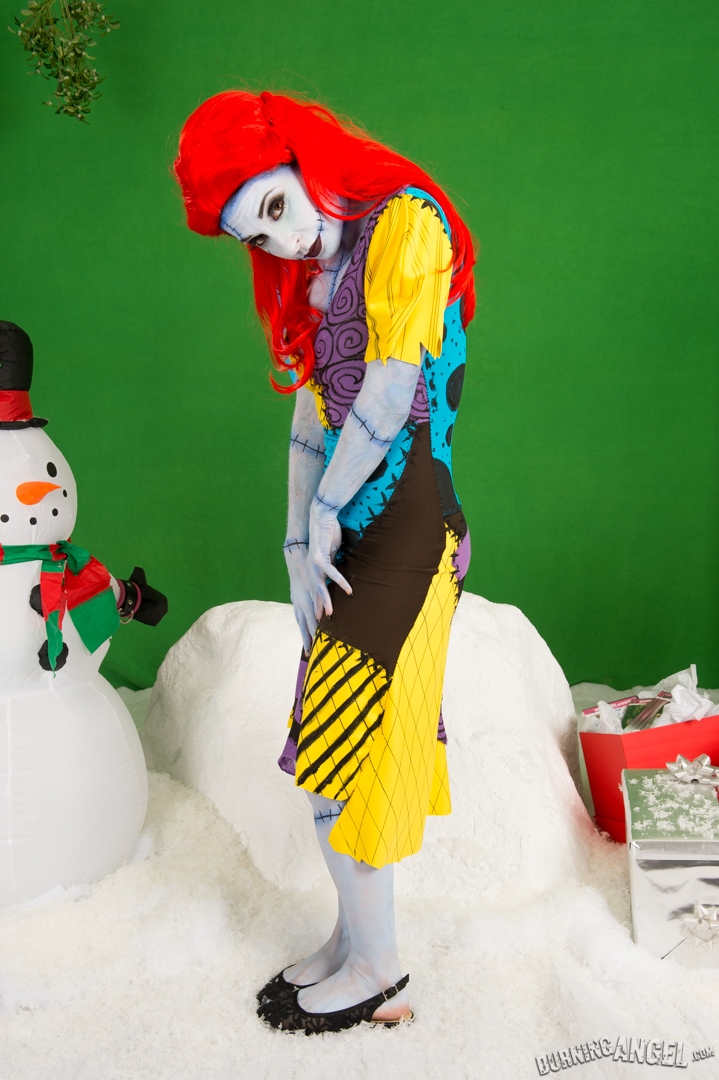 Naughty monster Joanna Angel gets down and dirty with a snowman foto pornográfica #426224360