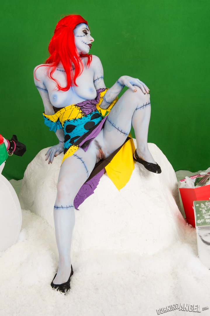 Naughty monster Joanna Angel gets down and dirty with a snowman porno foto #426224368 | Burning Angel Pics, Joanna Angel, Fetish, mobiele porno