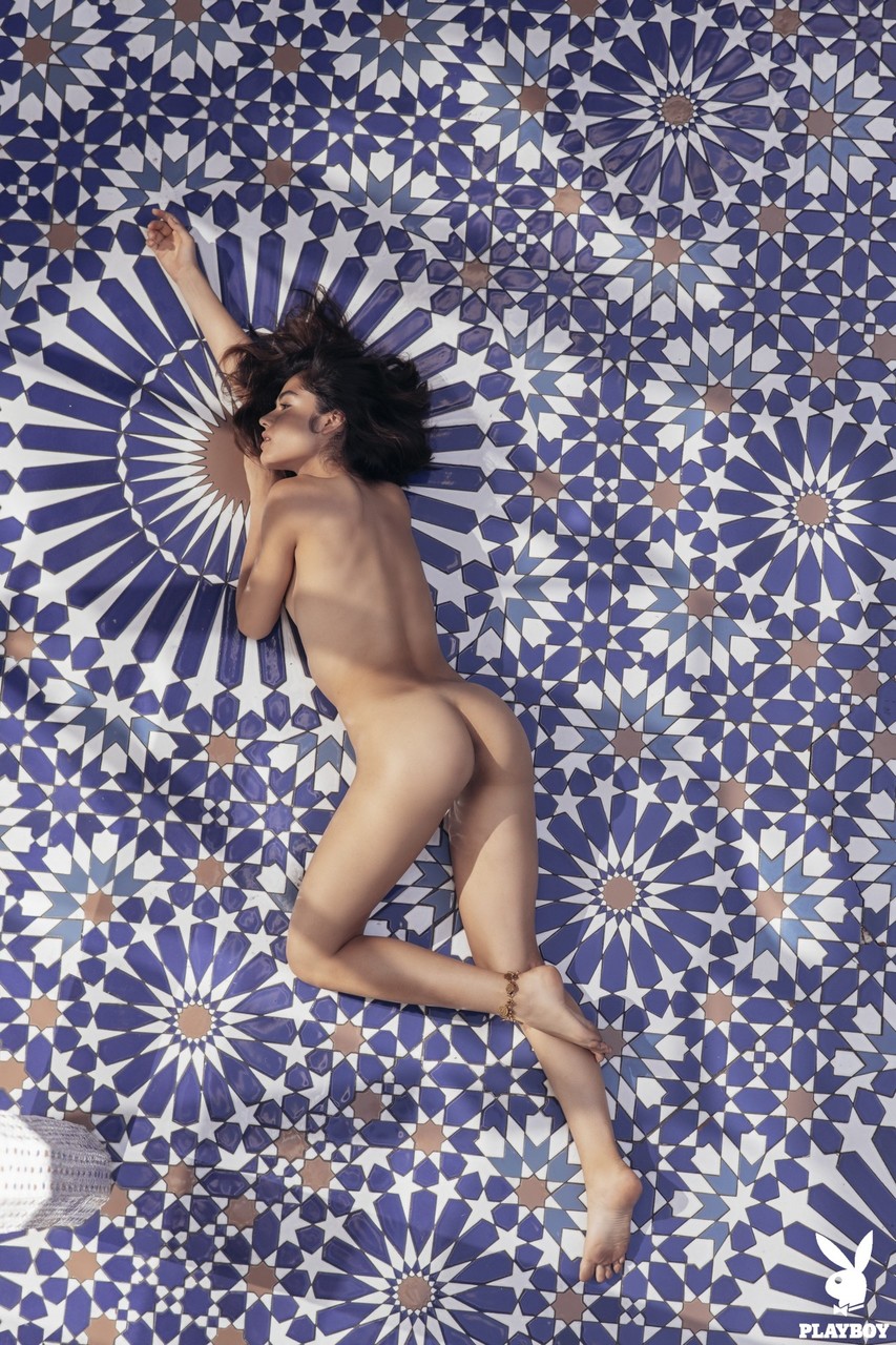Brunette Mexican model Lorena Medina shows her natural knockers porno fotoğrafı #428639555