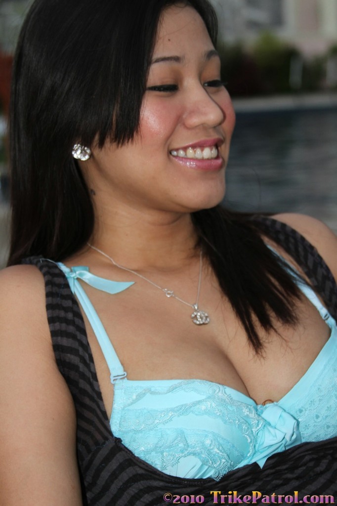 Black haired Asian amateur Betyna strips and masturbates in a solo zdjęcie porno #426906751 | Trike Patrol Pics, Betyna, Filipina, mobilne porno