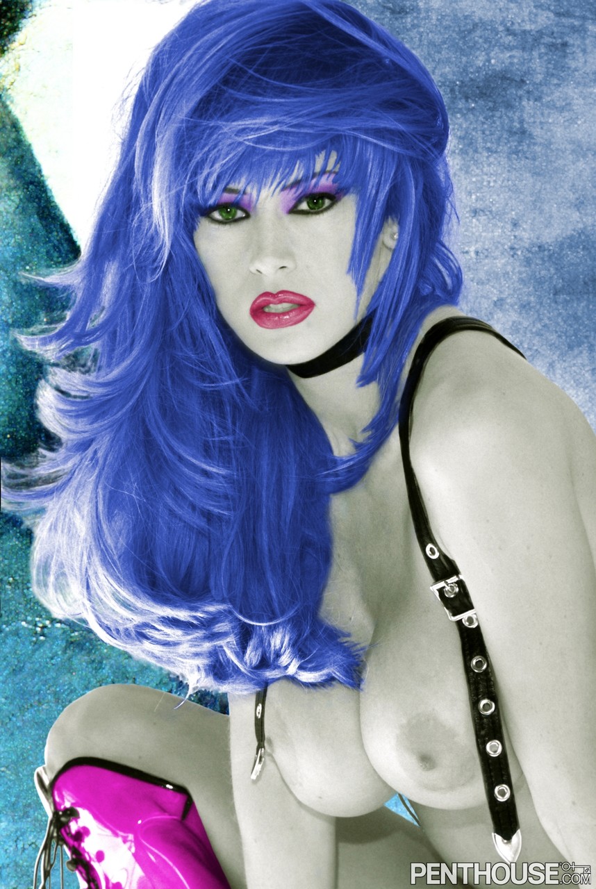 Stunning MILF with colorful hair Jenna Jameson poses in hot lingerie порно фото #426015360 | Penthouse Gold Pics, Jenna Jameson, MILF, мобильное порно