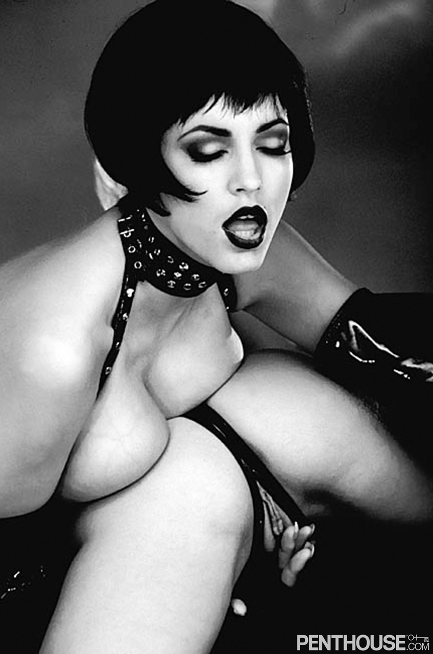 Sizzling performers with big tits enjoy lesbian licking black & white BDSM sex zdjęcie porno #425642240 | Penthouse Gold Pics, Andrea Mountjoy, Taylor Anne, Centerfold, mobilne porno