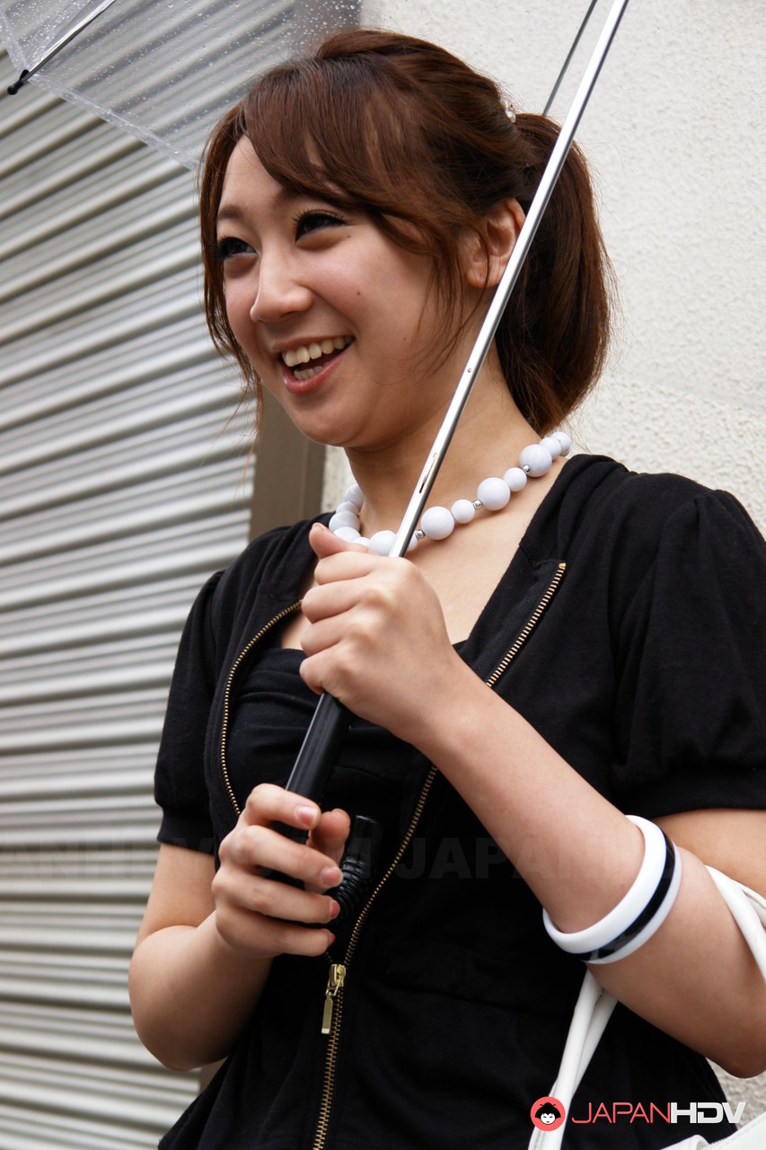 Lovely Japanese lady Ryo Akanishi flashes her cute panties in public foto porno #425585911