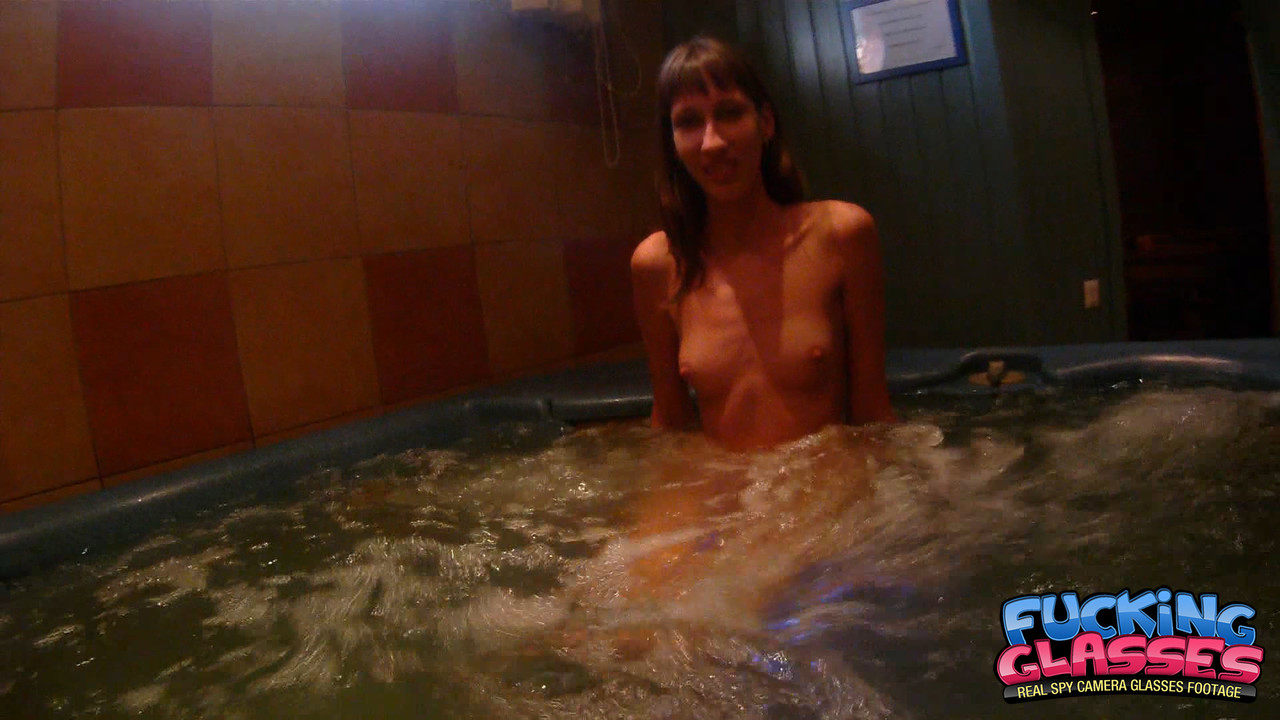 Amateur teen Tanielle gives a decent blowjob and fucks in the jacuzzi porno fotoğrafı #428244169
