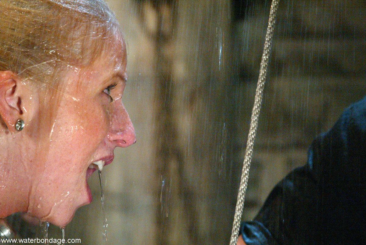 Water Bondage Angelene Black, Sir C foto porno #423502538 | Water Bondage Pics, Angelene Black, Sir C, Wet, porno móvil