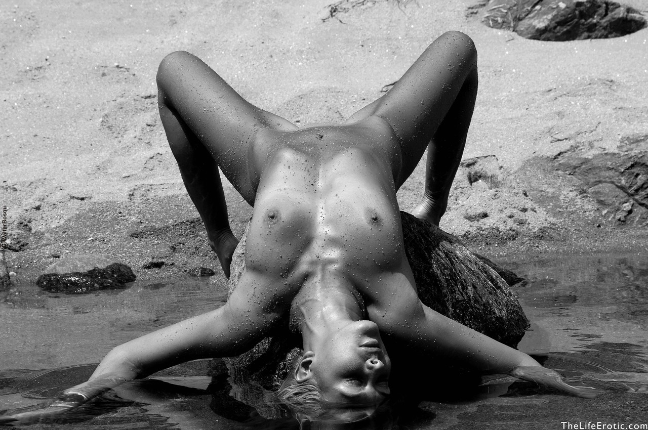The Life Erotic Ameli 포르노 사진 #426918574 | The Life Erotic Pics, Ameli, Beach, 모바일 포르노