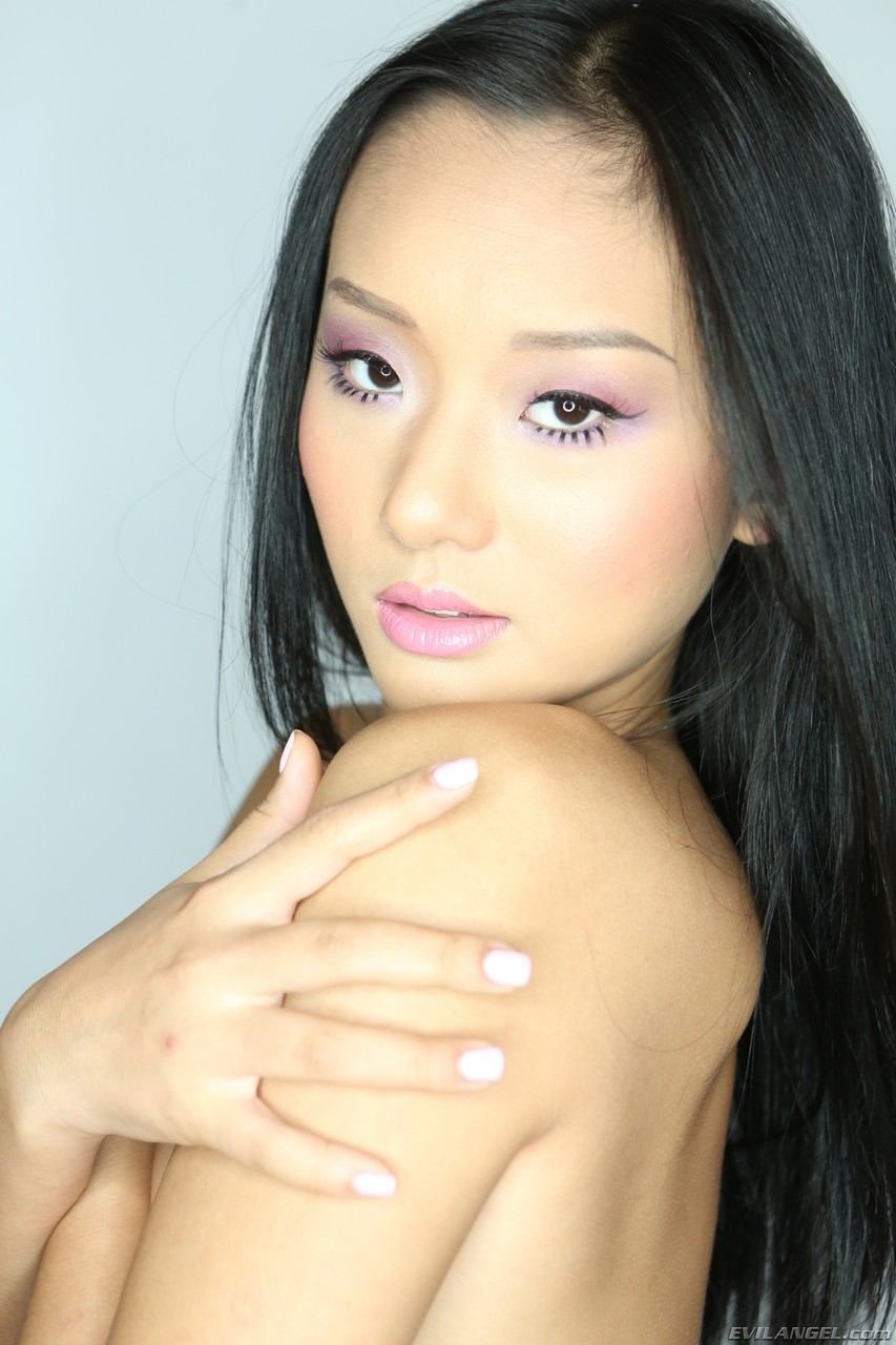 Petite Asian Alina Li poses erotically in pink lace lingerie & teases topless foto porno #424855132 | POV Blowjobs Pics, Alina Li, Jonni Darkko, Skinny, porno móvil