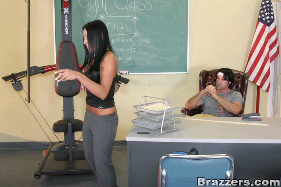 Busty schoolgirl Audrey Bitoni gets fucked & facialized by the gym teacher порно фото #427258324