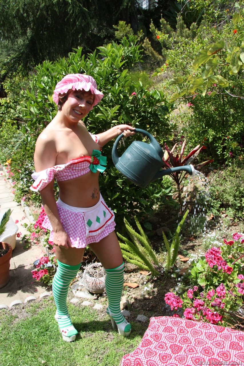 Sexy little maid in cute uniform spreads her tight ass outdoors in the garden porno foto #423050751 | Milk Enema Pics, Julie Knight, Cosplay, mobiele porno
