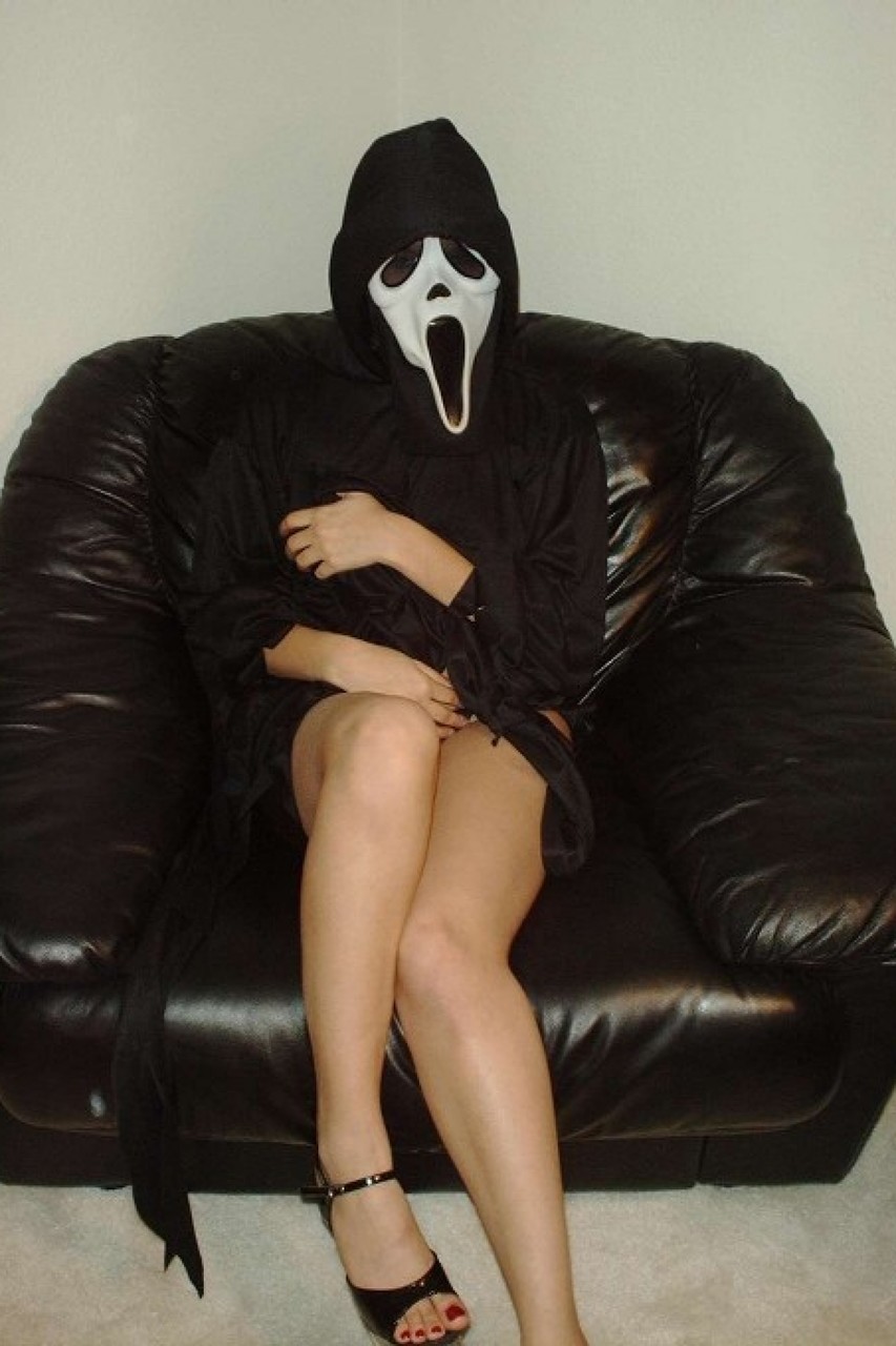 Hot Indian MILF Sunny Leone posing in her scary mask, panties and heels porn photo #425133656