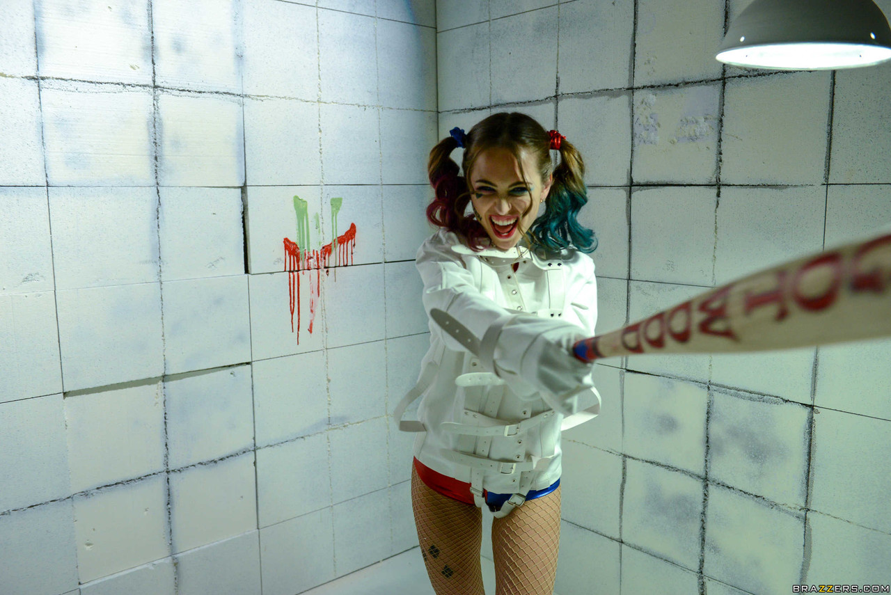 Riley Reid as Harley Quinn gets fucked hard by the doctor while in an asylum porn photo #426074891