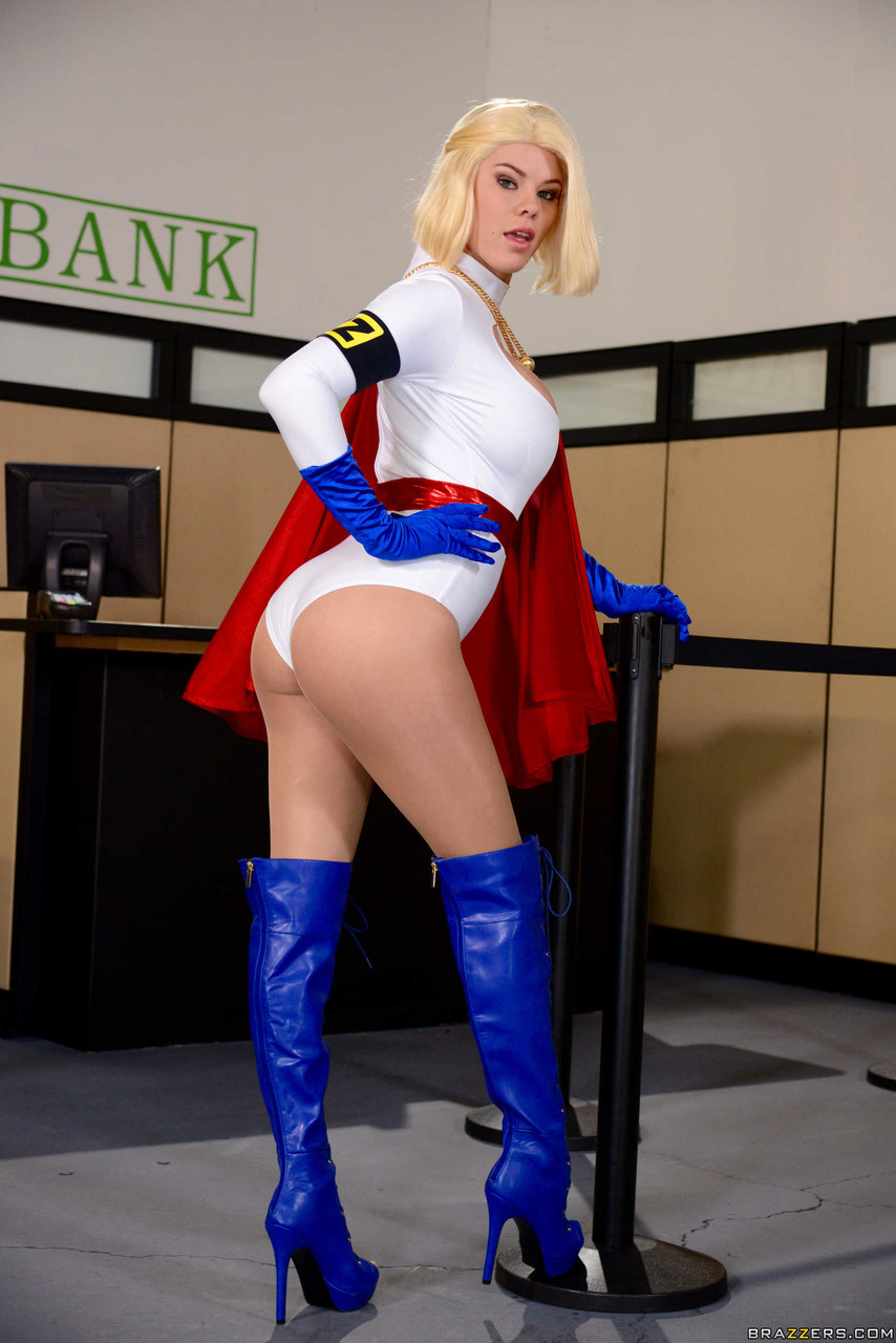 Sexy busty blonde superhero Peta Jensen unveils amazing big tits at the bank foto porno #424452296
