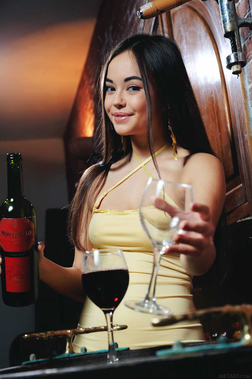 Hot Ukrainian model Li Moon opens up a bottle of wine and strips down naked ポルノ写真 #428209456