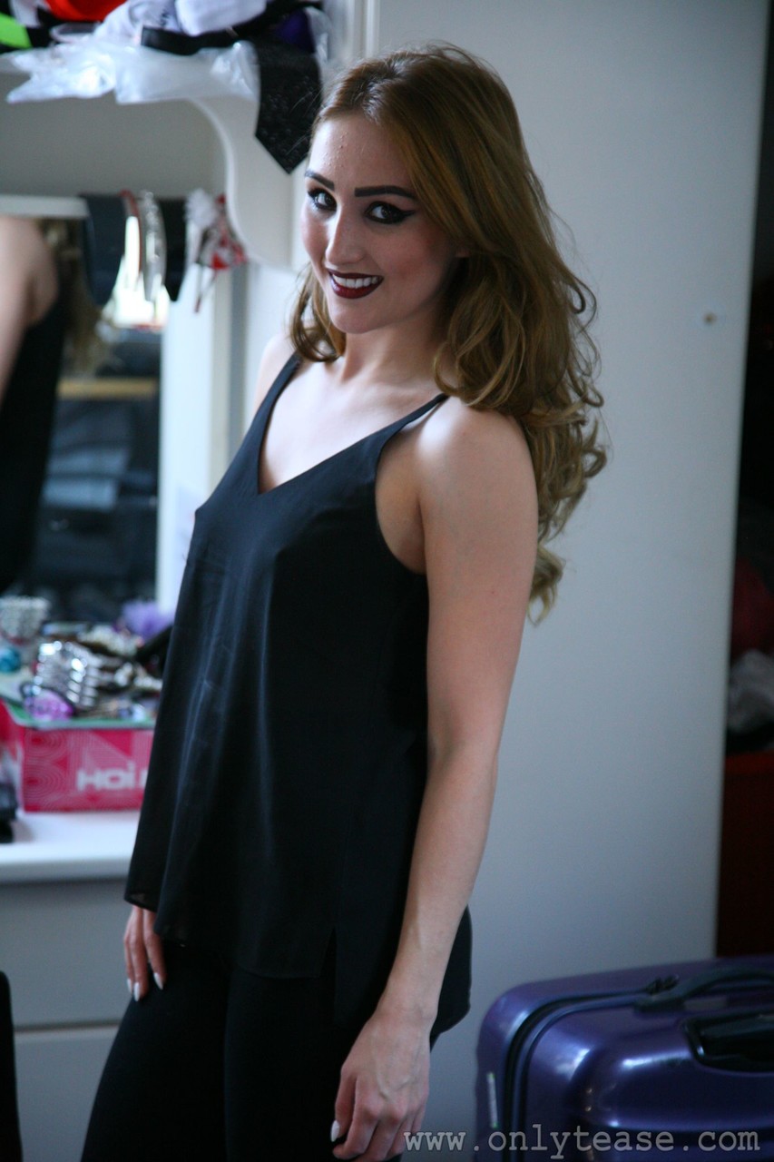 Only Tease porno fotoğrafı #425307983