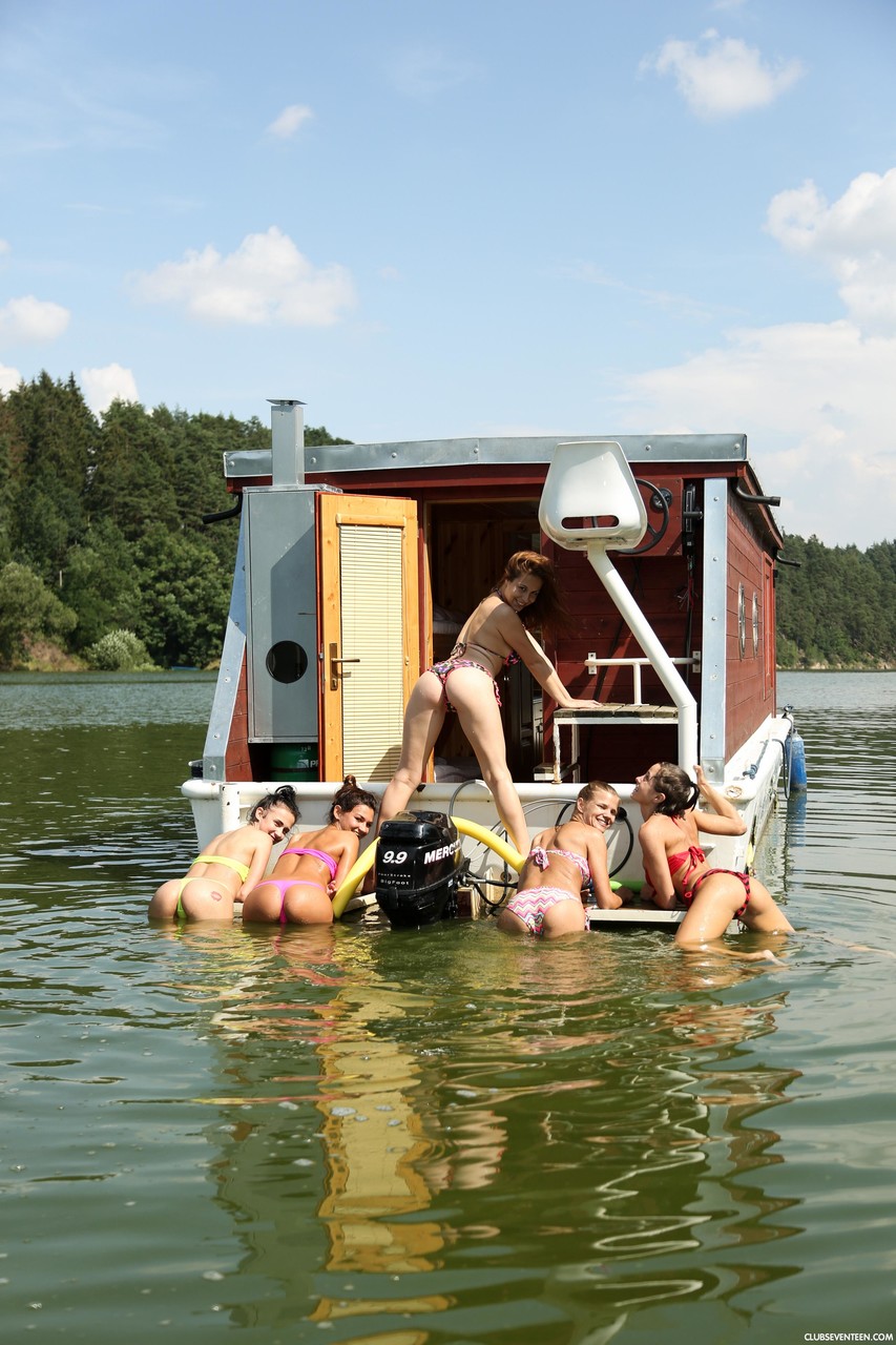Sexy Czech teen Sara Kay & her GFs teasing all nude at a wild beach party foto porno #423537694