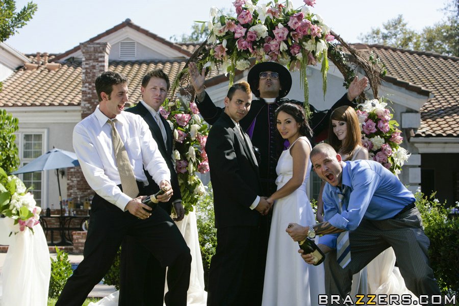 Delightful brunette Roxy Jezel enjoys her outdoor wedding day ceremony 포르노 사진 #426351995 | Real Wife Stories Pics, Roxy Jezel, Wedding, 모바일 포르노