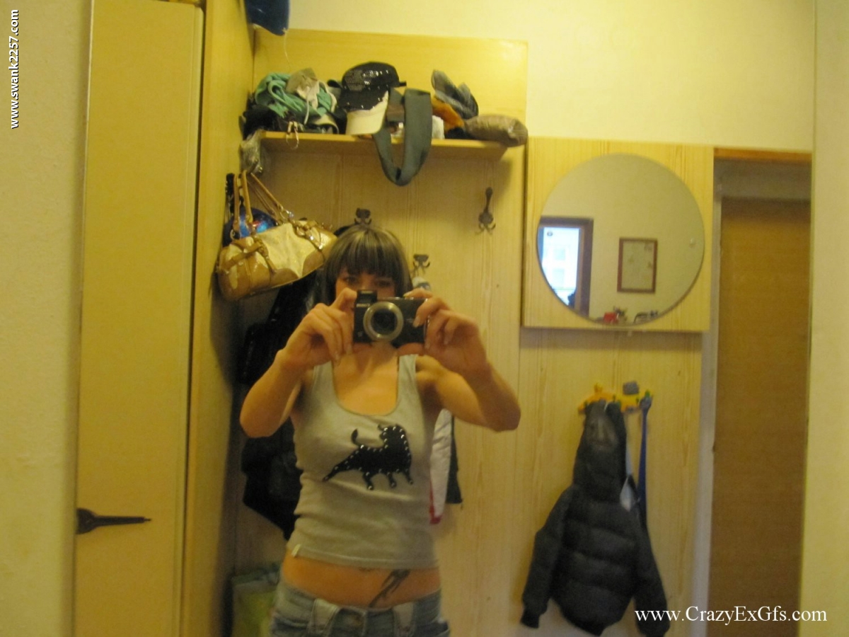 Amateur Mellie Swan shows her tits & twat while filming herself in the mirror porno fotoğrafı #427080024 | Crazy Ex GFs Pics, Mellie Swan, Selfie, mobil porno