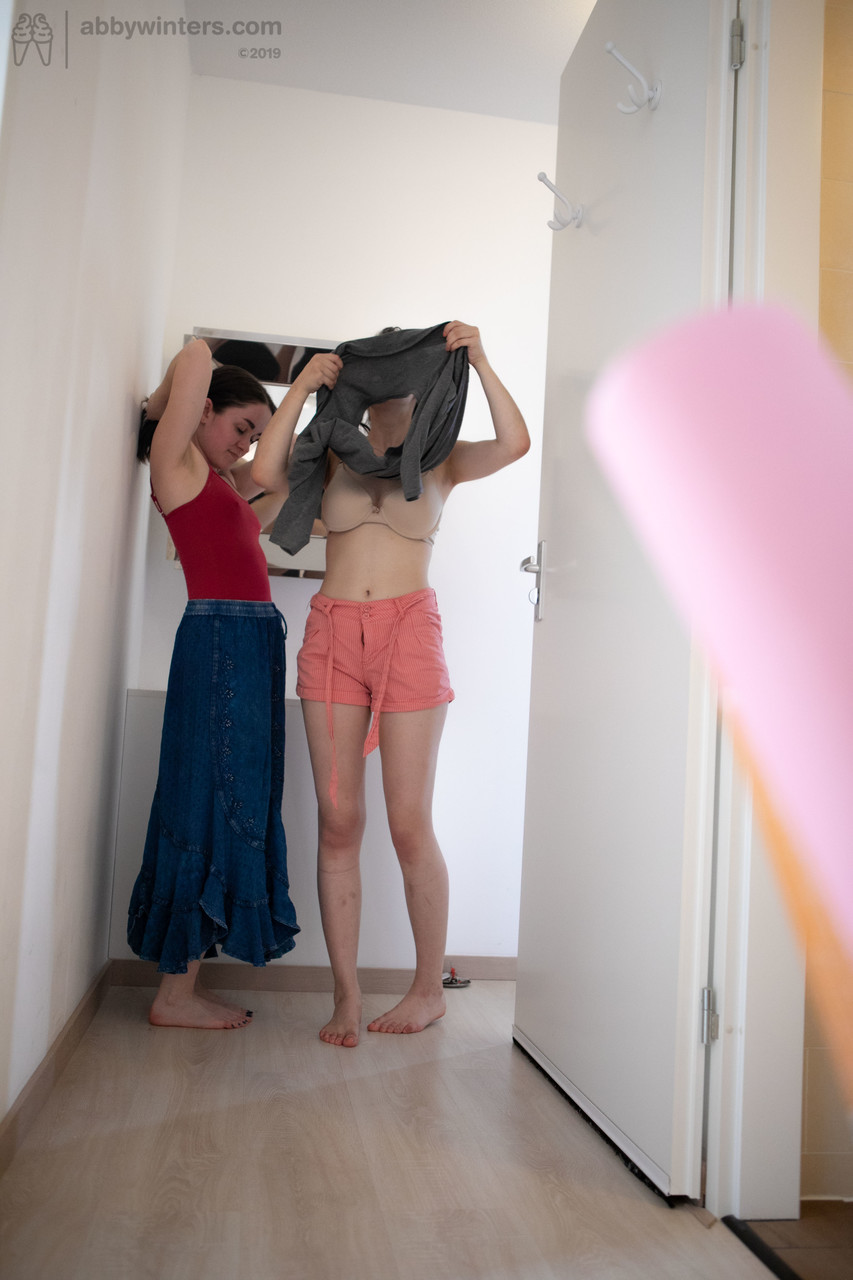 Skinny teens with black hair Charlee and Sienna G dressing together ポルノ写真 #427129441 | Abby Winters Pics, Charlee, Sienna G, Amateur, モバイルポルノ