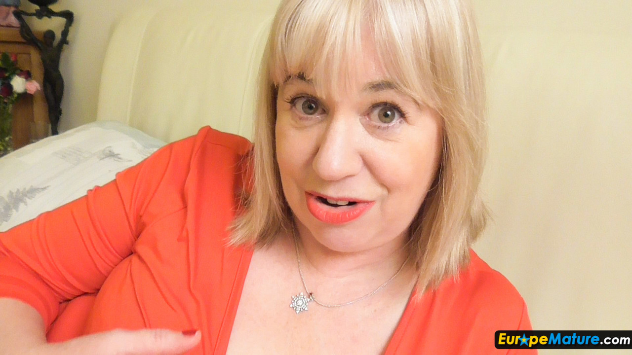 Mature Auntie Trisha flaunts her boobs while toying her cunt in red stockings porno fotky #428526106 | Europe Mature Pics, Auntie Trisha, Granny, mobilní porno