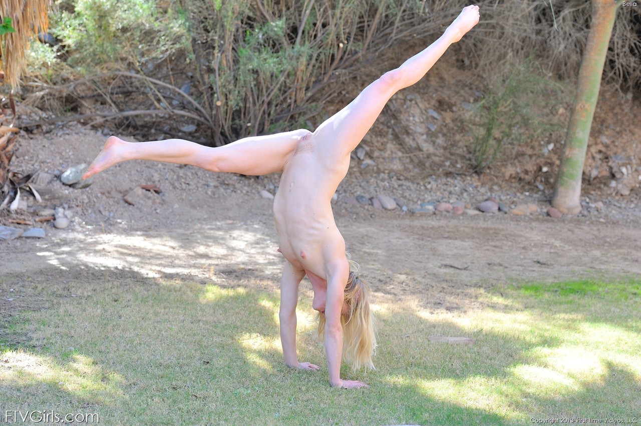 Slutty babe Bella shows her flexible yoga moves while naked outdoors порно фото #427359692 | FTV Girls Pics, Bella, Public, мобильное порно