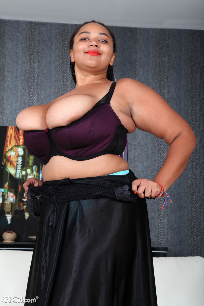 Voluptuous ebony Roza strips to her turquoise panties & shows her giant tits porno fotky #424804954