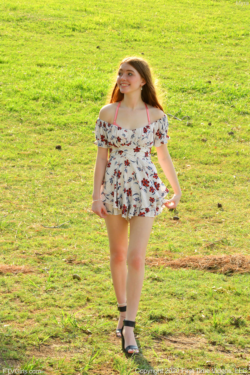 Glamorous teen Myra peels off her beautiful summer dress to pose nude outdoors foto pornográfica #428586869