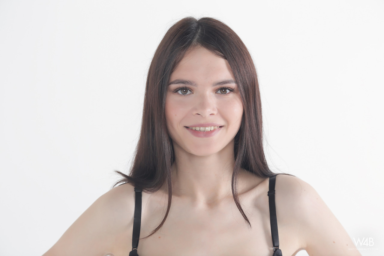 Attractive teen babe Lilly bares her absolutely incredible body and holes ポルノ写真 #425800022 | Watch 4 Beauty Pics, Lilly, Casting, モバイルポルノ