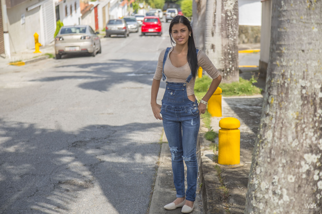 Sweet Latina teen Denisse Gomez flaunts her stunning figure in jeans porn photo #423943616