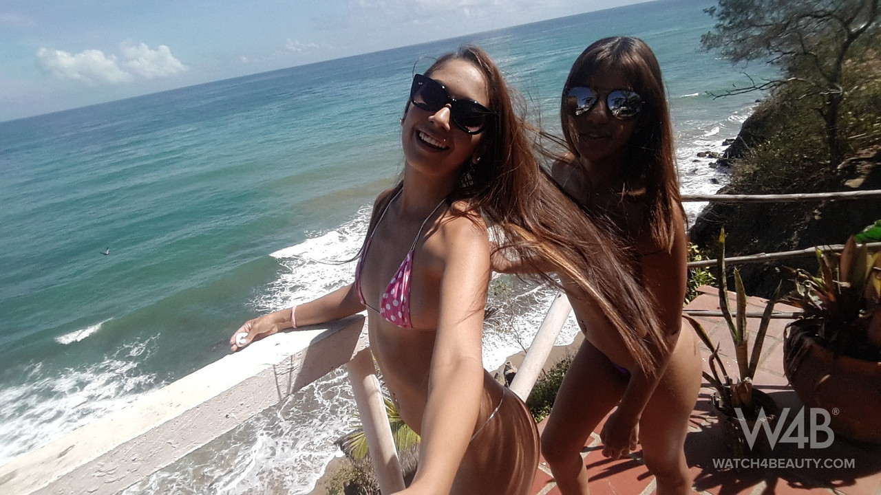 Venezuelan girls Anastasia & Lola Banny taking outdoor selfies in sexy bikinis foto porno #428334540