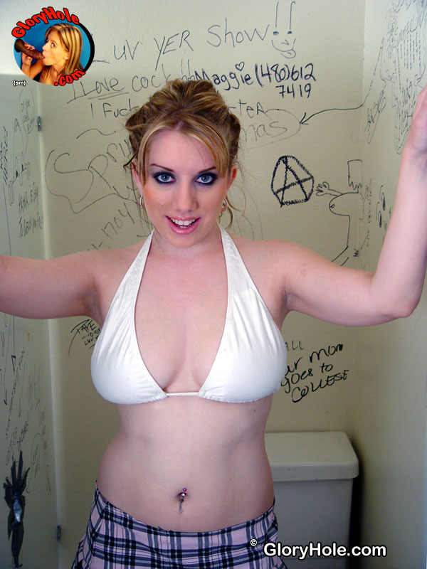 Dirty schoolgirl slut Heather Summers sucks black cock in gloryhole session foto porno #426359295