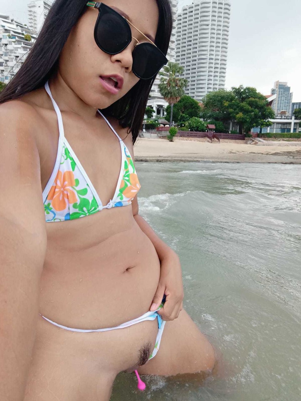 Gorgeous Asian amateur Kiki Asia shows her hot ass in a bikini at the beach photo porno #425545190