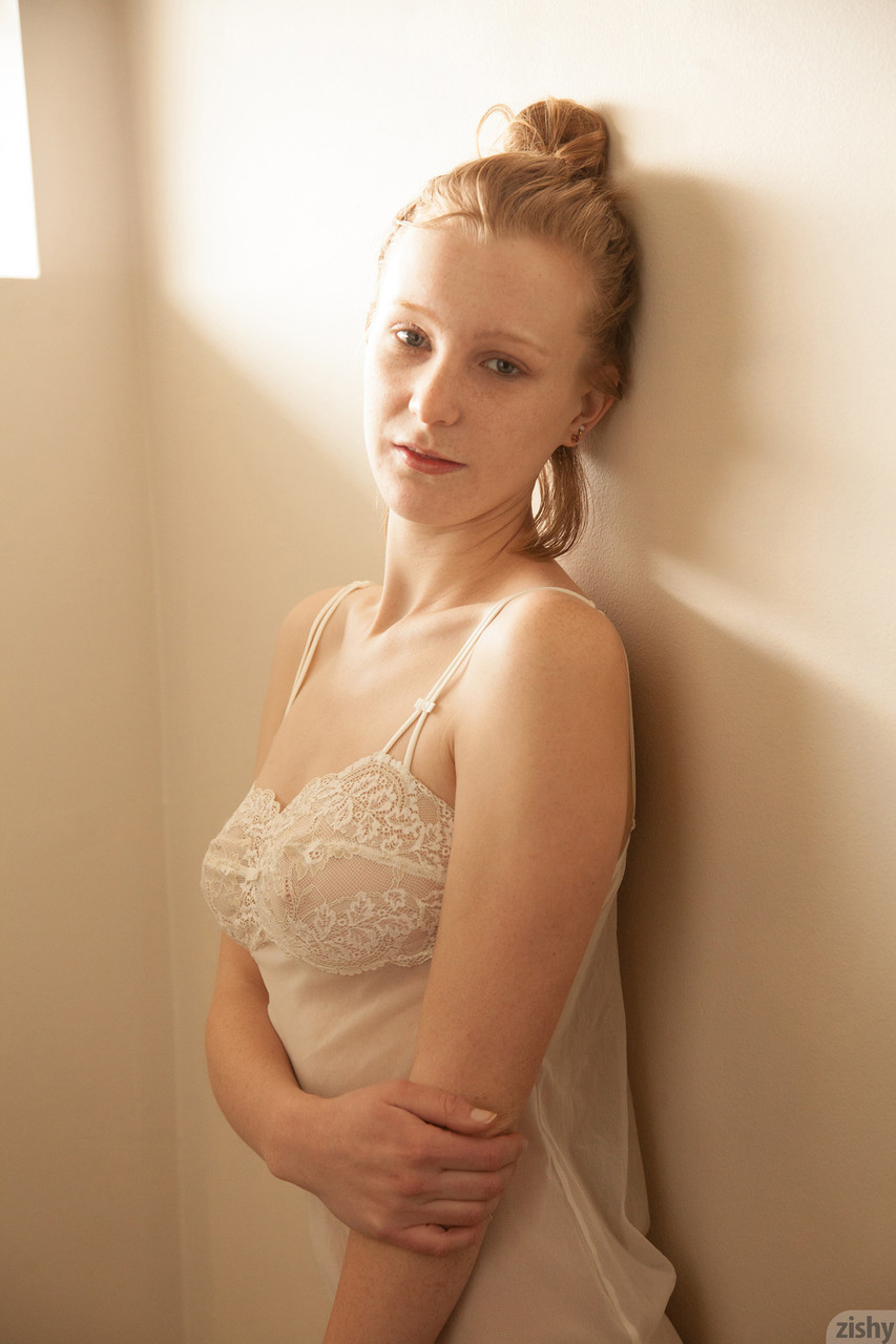 Petite ginger Terri Belk poses in nightgown before taking a nice shower порно фото #427042990