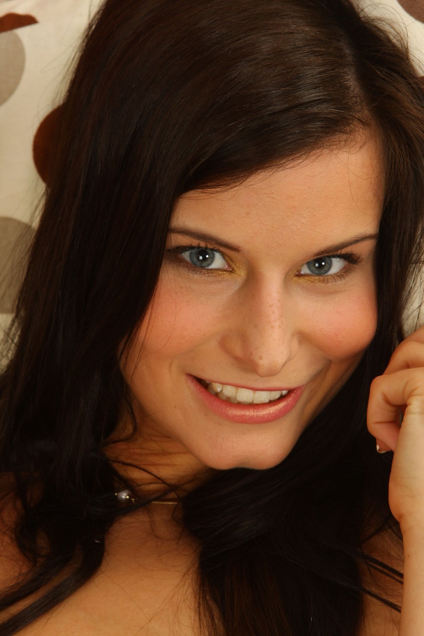 Brunette Czech Megan Coxundresses and masturbates in nylon stockings 色情照片 #427632606 | Hungarian Honeys Pics, Megan Cox, Skirt, 手机色情