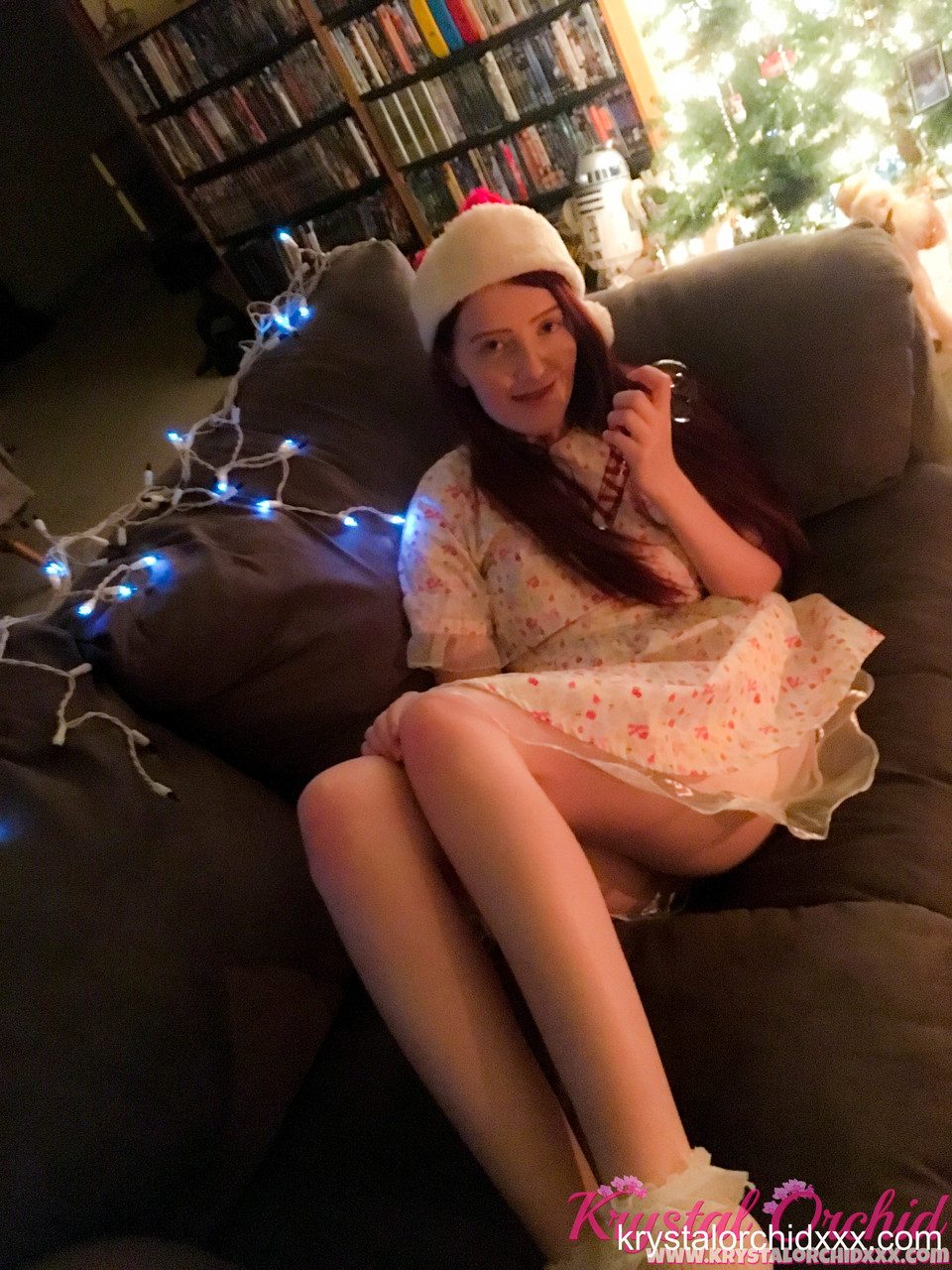 Redheaded nympho Krystal Orchid stripping & masturbating in her Xmas hat Porno-Foto #424927603 | Cherry Fae Pics, Krystal Orchid, Christmas, Mobiler Porno
