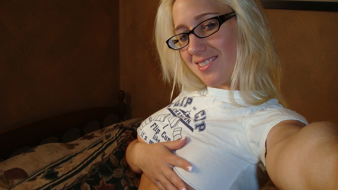 Sweet teen in glasses shows her perfect big tits & takes hot selfies porn photo #424607327