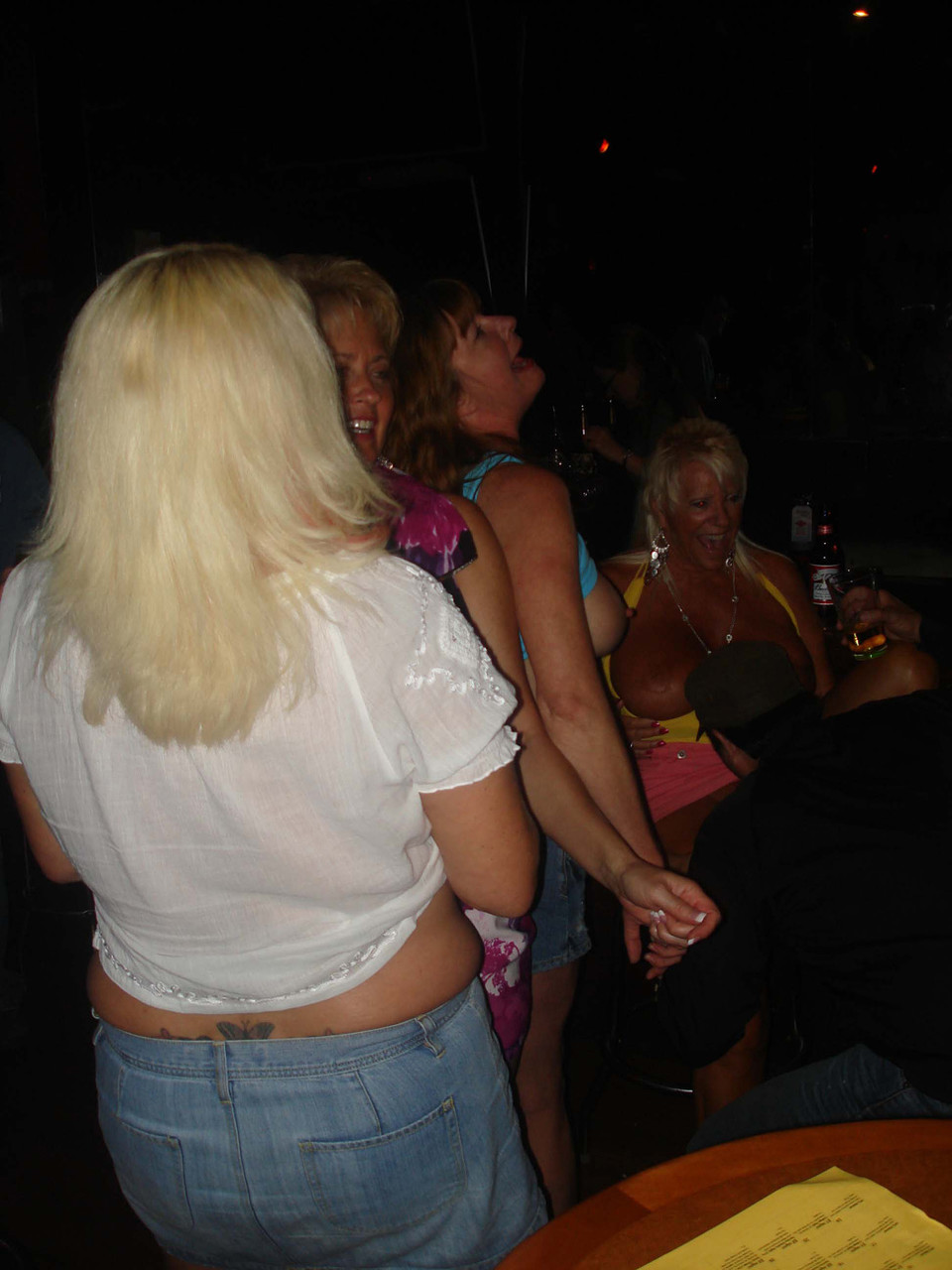 Real Tampa Swingers Dee Delmar, Double Dee, Mandi Mcgraw, Tracy Lick foto porno #424445794