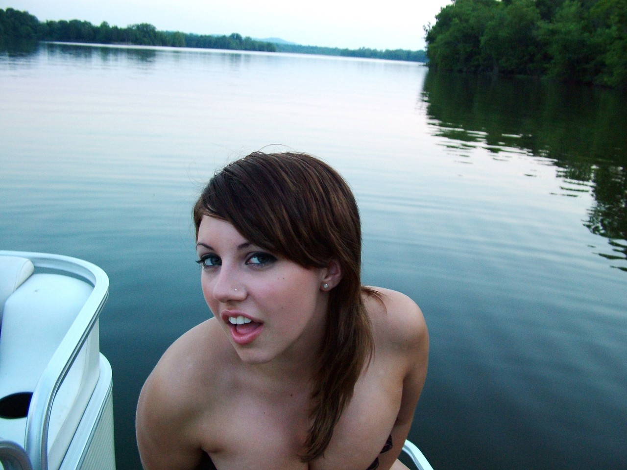 Amateur teen Dorothy posing in her sexy black corset and panties on a boat 色情照片 #426298959 | Teen Girl Photos Pics, Outdoor, 手机色情