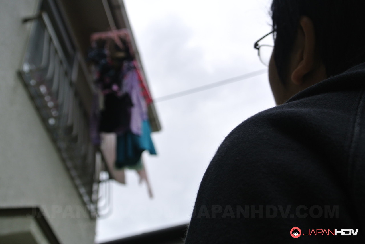 Horny Asian housewife Yui Ayana seducing her neighbor's nerdy son 色情照片 #429100564 | Japan HDV Pics, Yui Ayana, Short Hair, 手机色情
