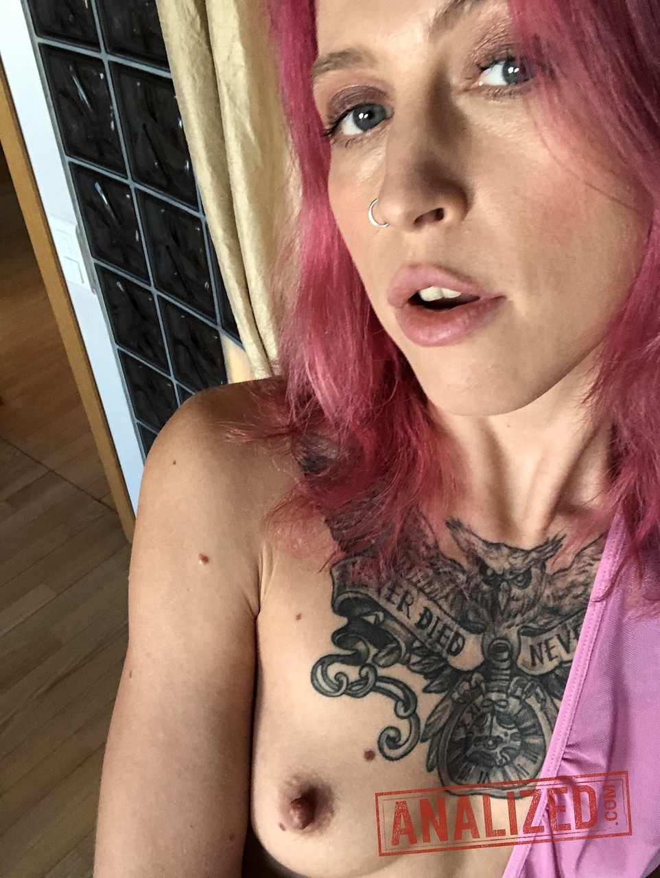 Blonde Eva Stone shows her tits while pink haired mature Yara Phoenix strips porno fotoğrafı #424843965