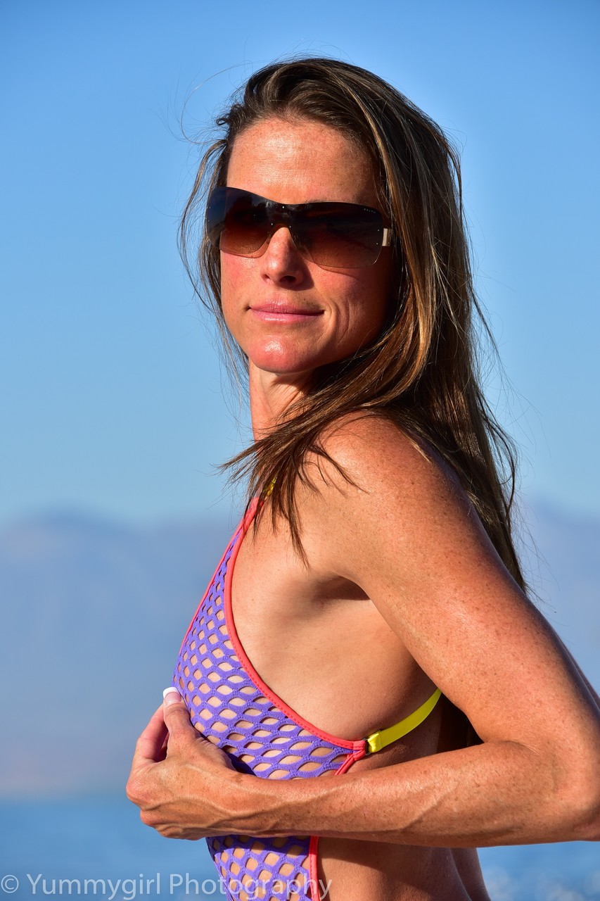 Sweet mom in sunglasses Sofie Marie flaunts her slim body on the beach foto porno #425480660