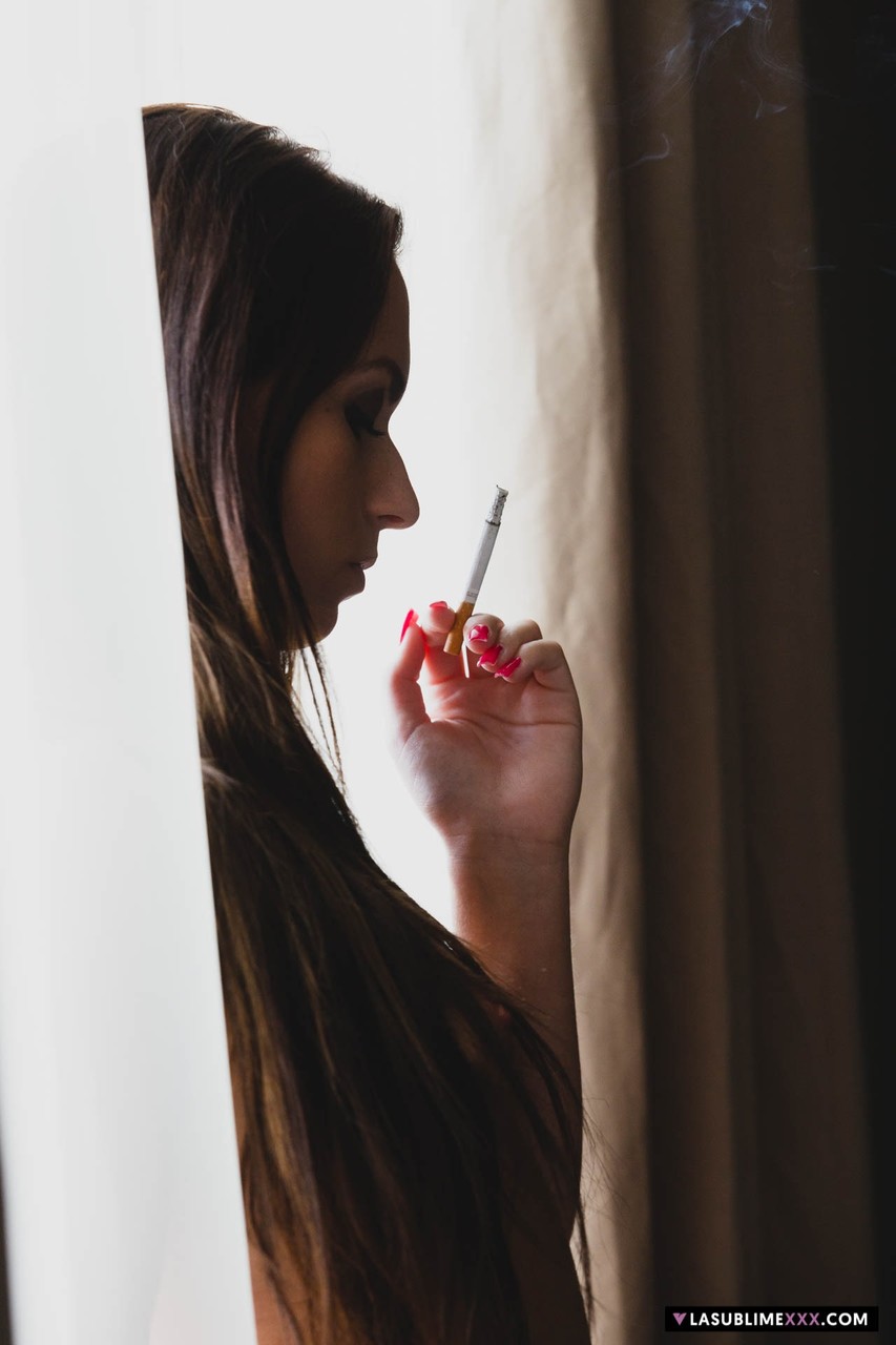 Spanish teen Nata Lee masturbates in her stockings after smoking a cigarette foto porno #424132316