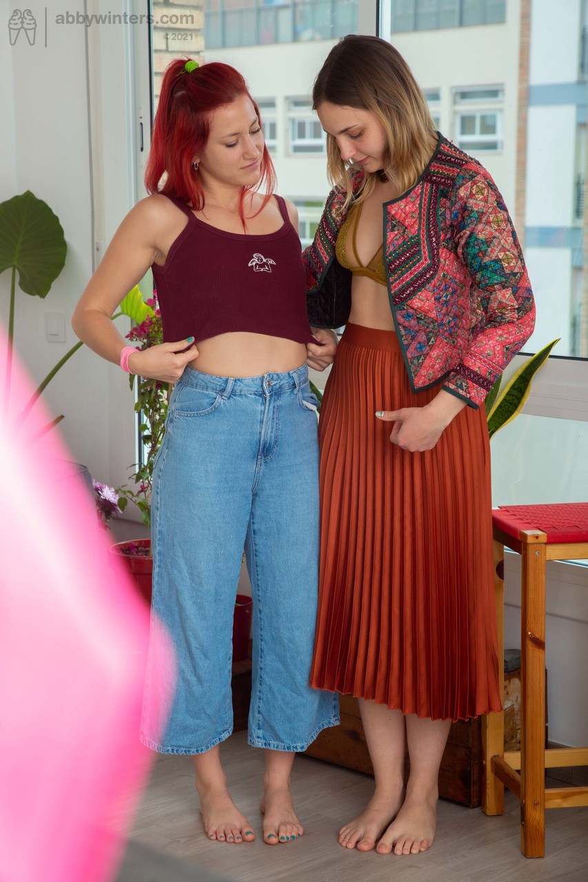 Amateur teens Ophelia D & Danna show their hot bodies while getting dressed foto porno #426710891 | Abby Winters Pics, Danna, Ophelia D, Australian, porno ponsel