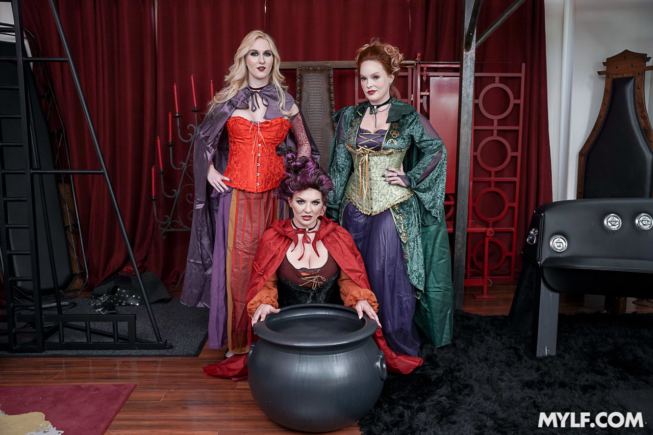 Witchy MILF beauties have a with a male slave in a Hocus Pocus parody foursome porn photo #423080503