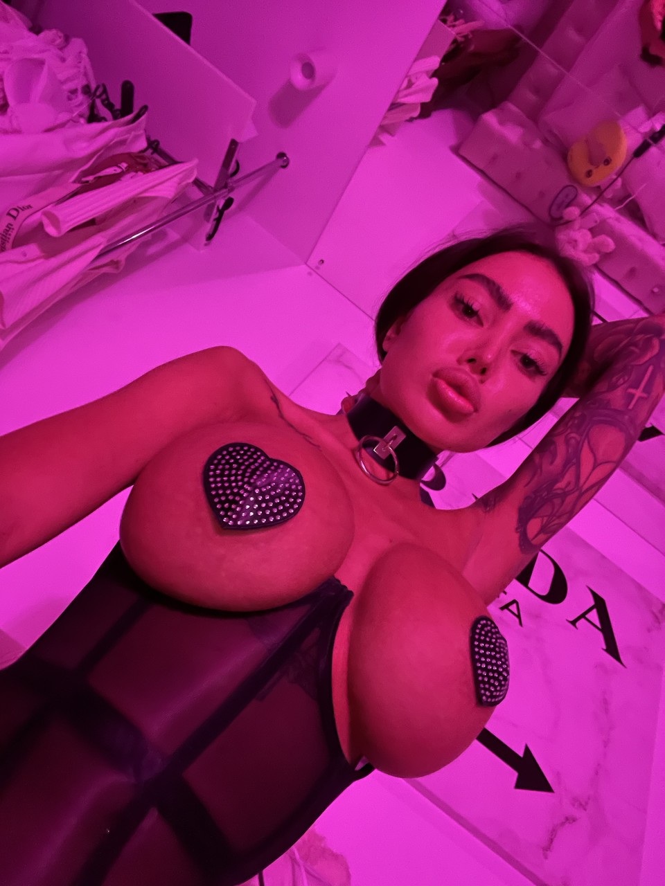 Glamorous model in sexy lingerie Alena Omovych takes selfies of her big boobs zdjęcie porno #423197084