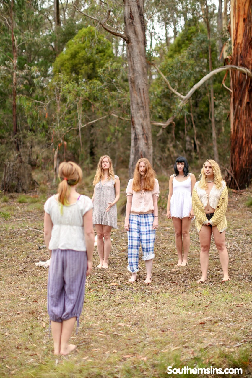 Gorgeous Australian girls practicing yoga in their hot outfits in nature foto porno #423874881 | Southern Sins Pics, Chloe B, Kim Cums, Marina Lee, Jane, Laney, Hairy, porno ponsel