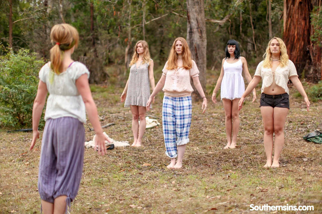 Gorgeous Australian girls practicing yoga in their hot outfits in nature foto porno #423874886 | Southern Sins Pics, Chloe B, Kim Cums, Marina Lee, Jane, Laney, Hairy, porno ponsel