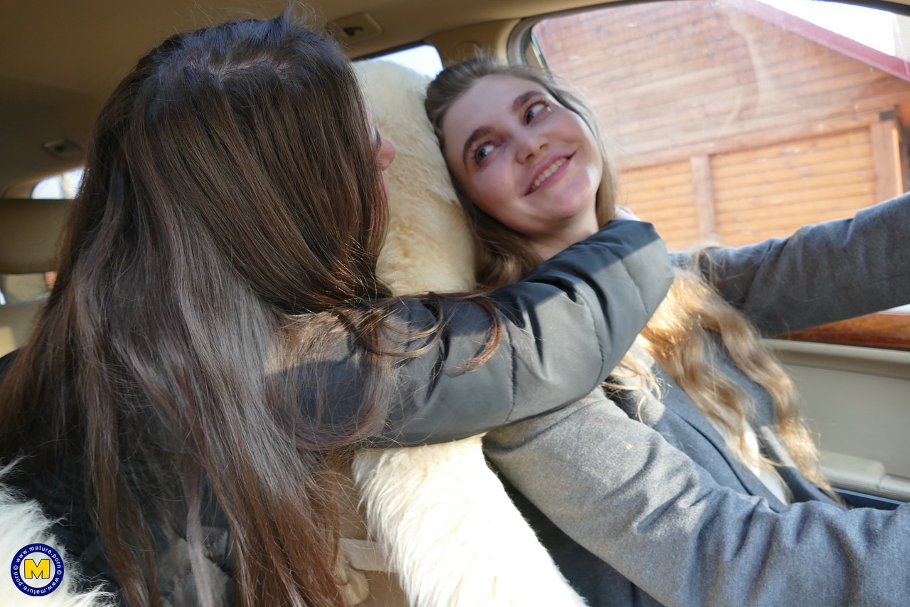 Long haired European lovers take a selfie in the car before lesbian sex action foto pornográfica #427416641